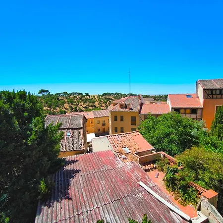 オスペダヘ ラ フデリア 3*