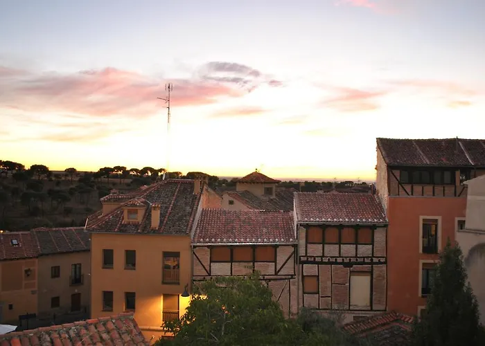 ゲストハウス オスペダヘ ラ フデリア 3*