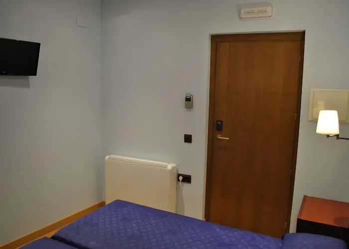 オスペダヘ ラ フデリア ゲストハウス 3*